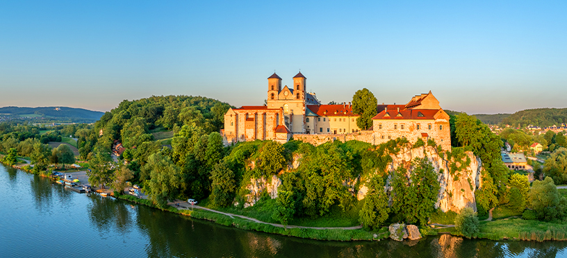 What is the weather like in Krakow ?