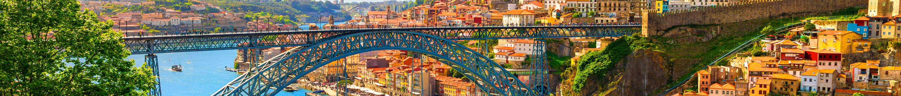 When is the best time to visit Porto ?