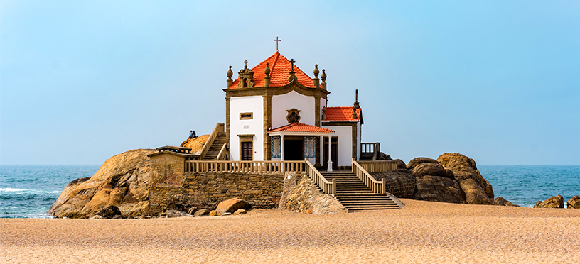 What is the weather like in Porto ?