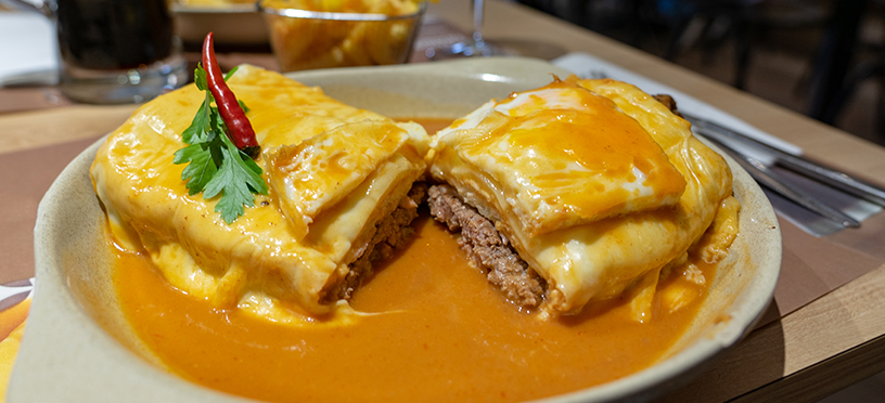 What food is the Porto famous for ?